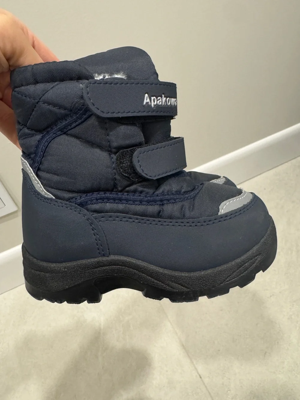N/A kids winter